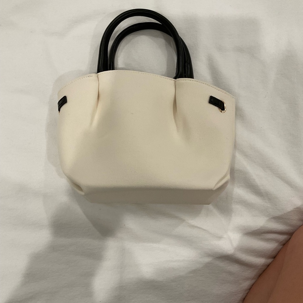 BY Anthropologie Elegant White and Black Handbag - Picture 3 of 6